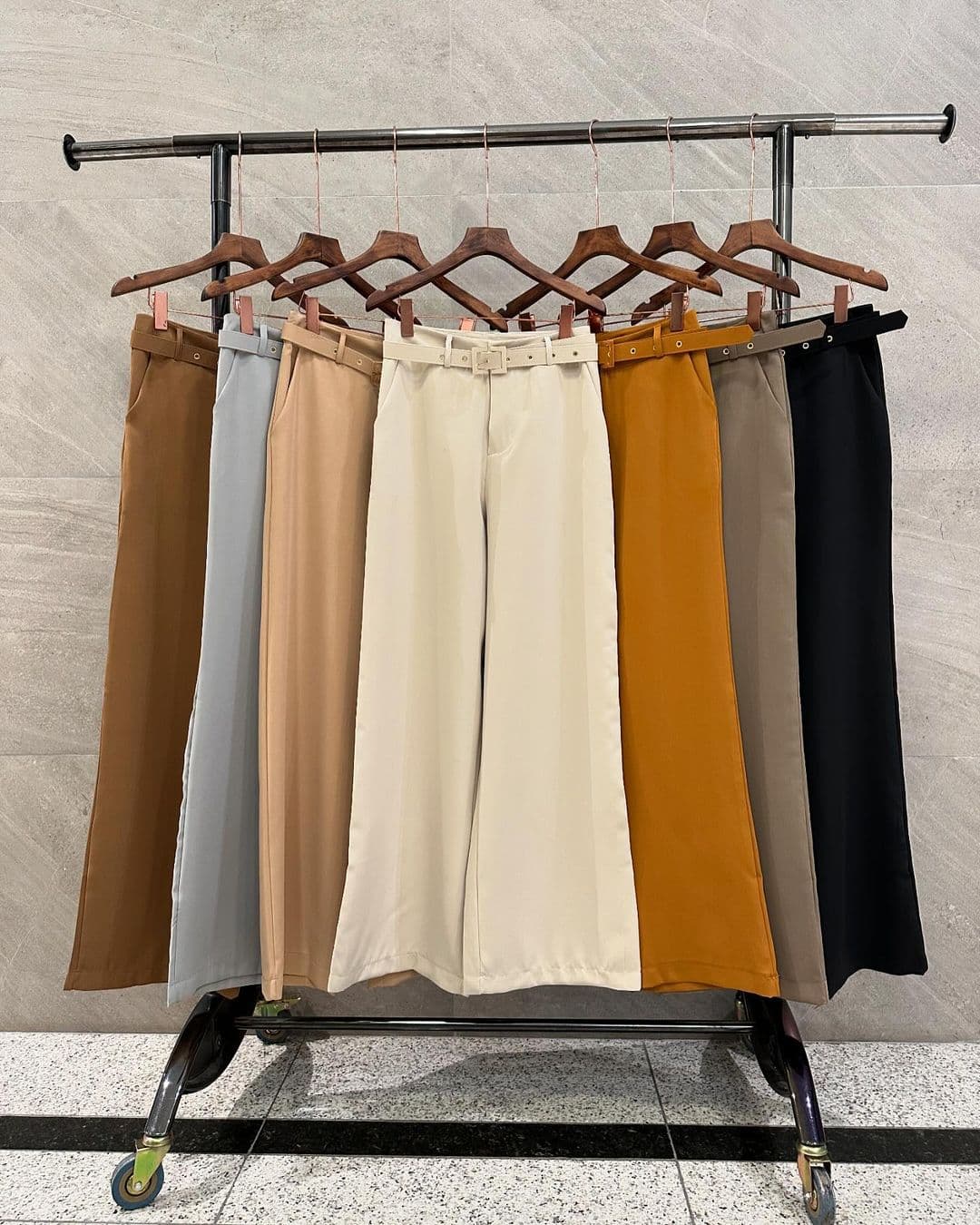 CALÇA PANTALONA 